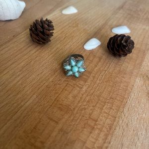 Vintage turquoise ring, sterling silver size 6